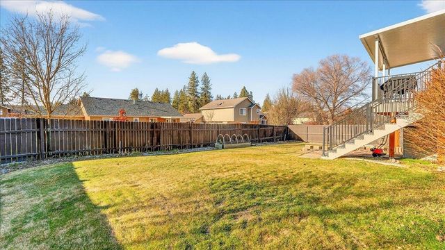 6825 N Oxford Dr, Spokane, WA 99208