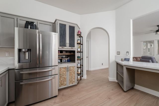 2847 Belle Fleur Way, Sacramento, CA 95833