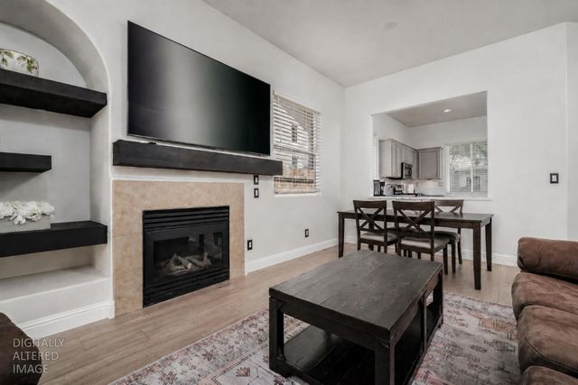 2847 Belle Fleur Way, Sacramento, CA 95833