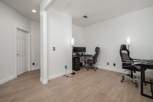 2847 Belle Fleur Way, Sacramento, CA 95833