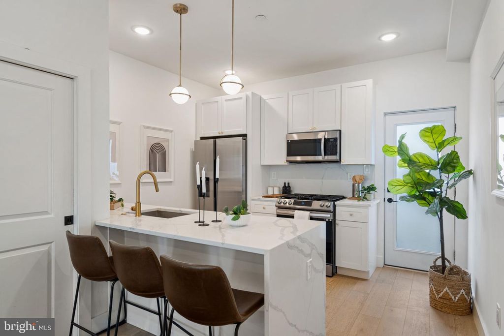 3973 WYALUSING AVE, Philadelphia, PA 19104