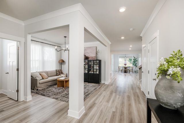 561 Fenwick Drive, Woodruff, SC 29388