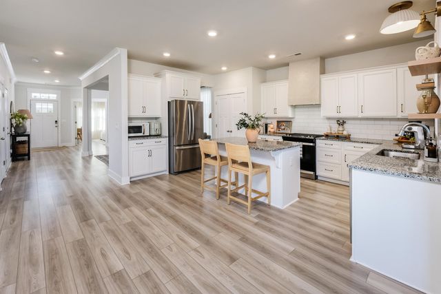 561 Fenwick Drive, Woodruff, SC 29388