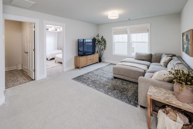 561 Fenwick Drive, Woodruff, SC 29388