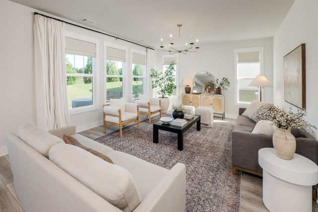 561 Fenwick Drive, Woodruff, SC 29388