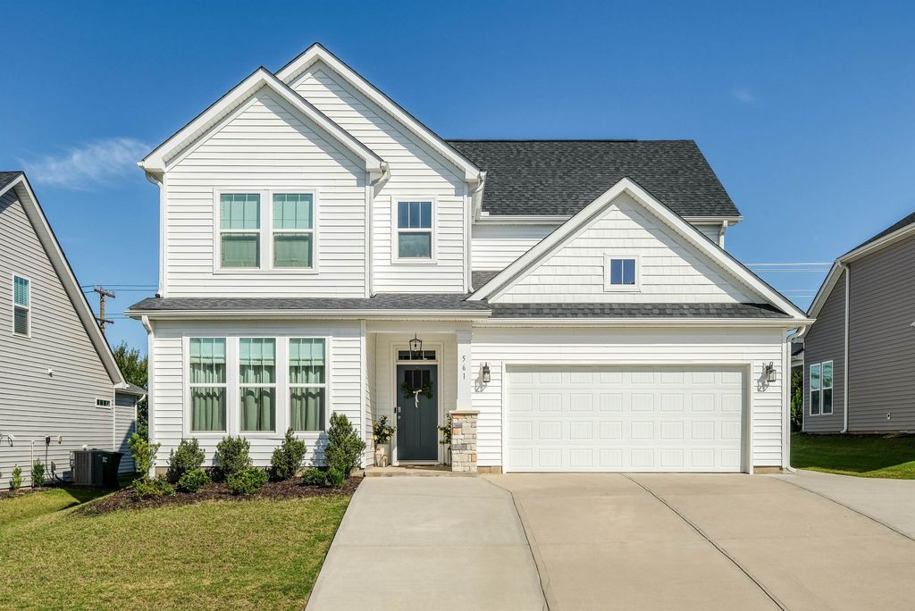 561 Fenwick Drive, Woodruff, SC 29388
