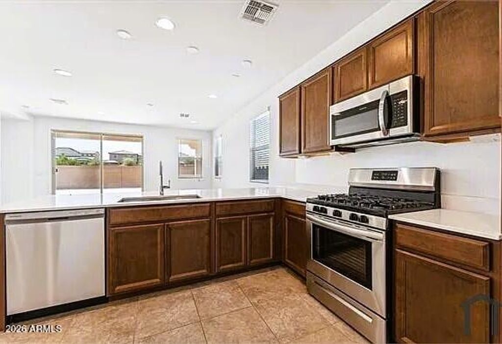8344 N 170TH Lane, Waddell, AZ 85355 — photo 2