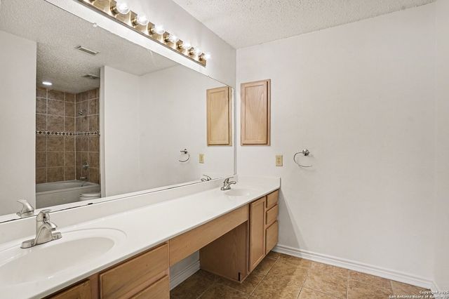 2817 Lotus Park, Schertz, TX 78154