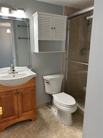 31 Abbey Lane 207, Delray Beach, FL 33446