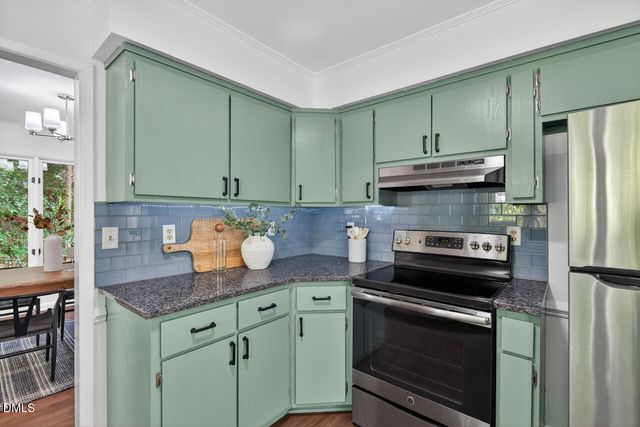 9 Lansgate Court, Durham, NC 27713