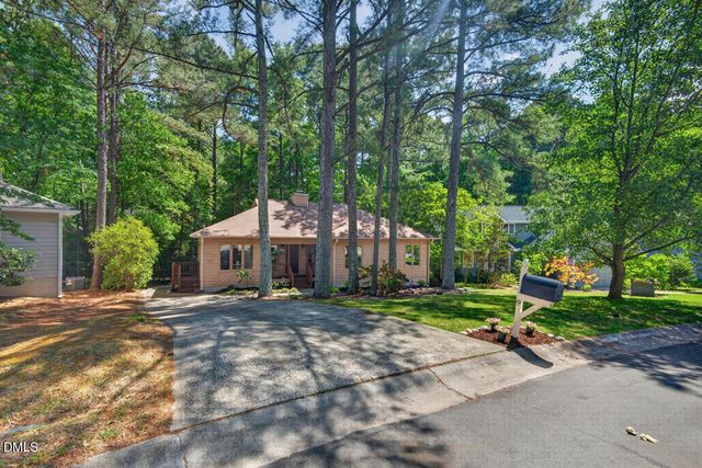 9 Lansgate Court, Durham, NC 27713