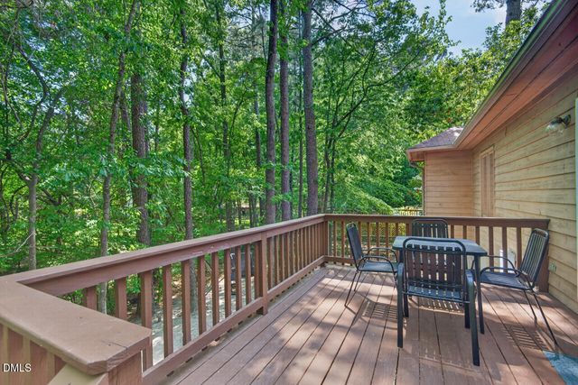 9 Lansgate Court, Durham, NC 27713