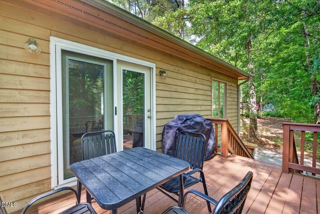 9 Lansgate Court, Durham, NC 27713