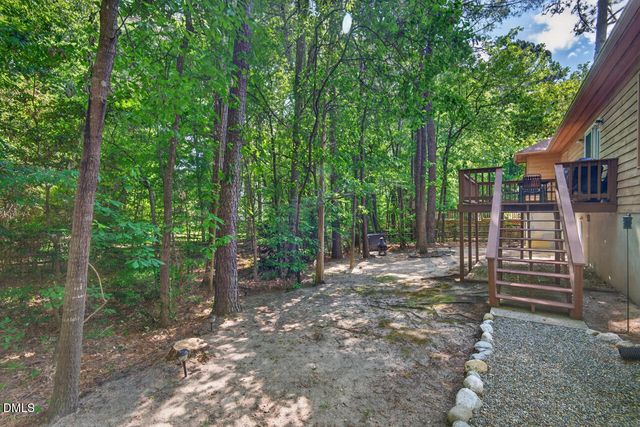 9 Lansgate Court, Durham, NC 27713