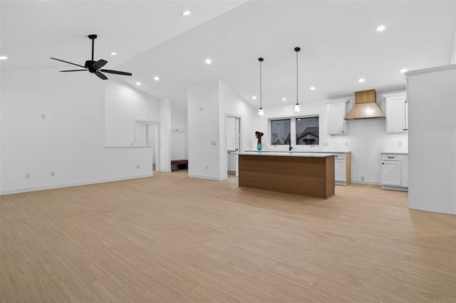 1513 Prairie Drive, Grundy Center, IA 50638