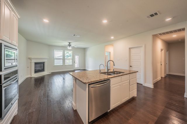3424 Cimarron River Drive, Celina, TX 75078