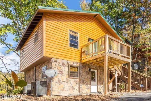 3041 Engle Town Road, Sevierville, TN 37862