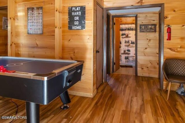 3041 Engle Town Road, Sevierville, TN 37862