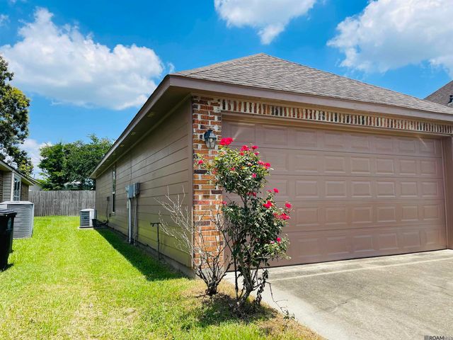 14053 Stonegate Dr, Baton Rouge, LA 70816