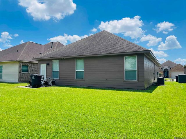14053 Stonegate Dr, Baton Rouge, LA 70816