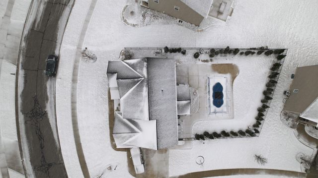 2102 Pradera Trail, Chesterton, IN 46304