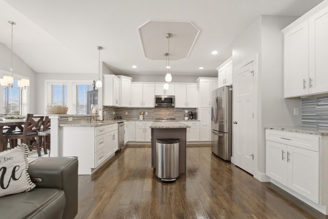 2102 Pradera Trail, Chesterton, IN 46304