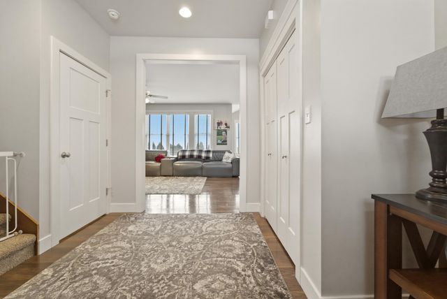 2102 Pradera Trail, Chesterton, IN 46304