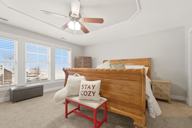 2102 Pradera Trail, Chesterton, IN 46304