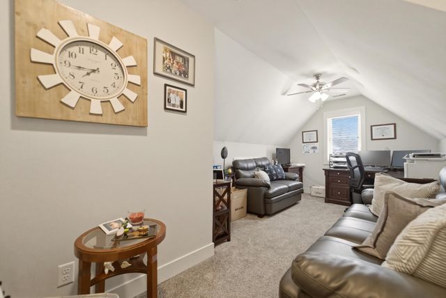 2102 Pradera Trail, Chesterton, IN 46304