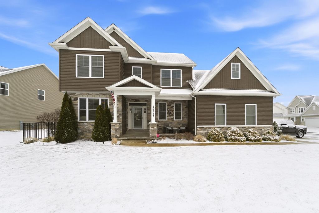 2102 Pradera Trail, Chesterton, IN 46304