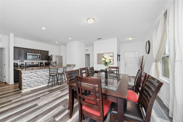 901 ORCHID GROVE BOULEVARD, Davenport, FL 33837