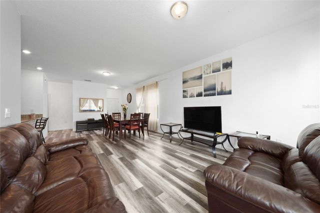 901 ORCHID GROVE BOULEVARD, Davenport, FL 33837