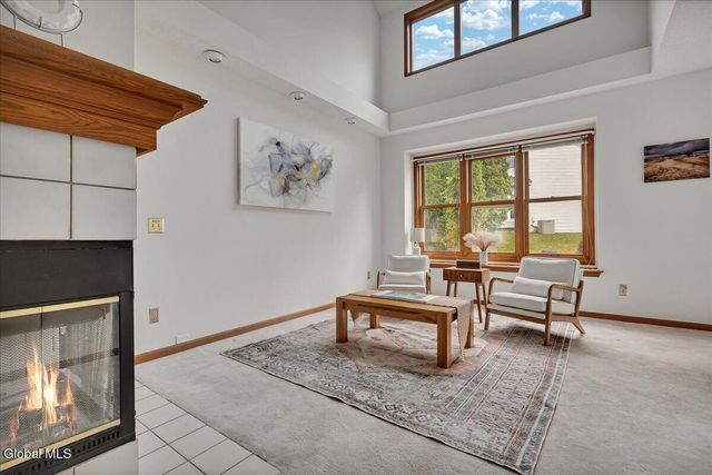 26 Malibu Hill, East Greenbush, NY 12144