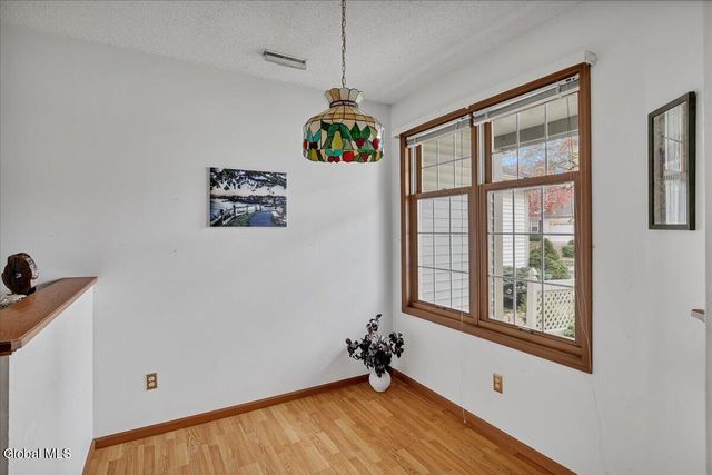 26 Malibu Hill, East Greenbush, NY 12144