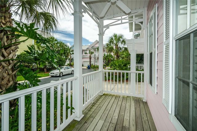 924 HEMINGWAY CIRCLE, Tampa, FL 33602