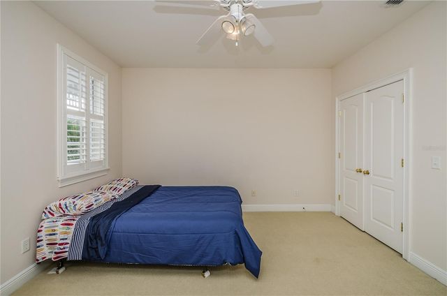 924 HEMINGWAY CIRCLE, Tampa, FL 33602