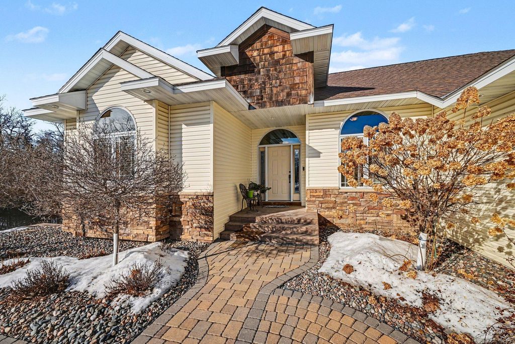 14398 244th Avenue NW, Zimmerman, MN 55398