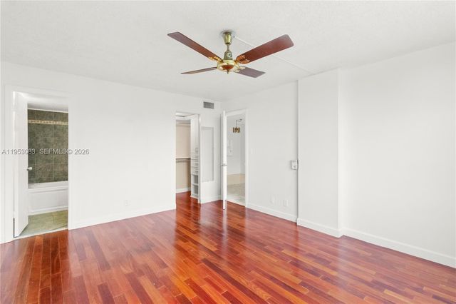 117 Royal Park Dr 3H, Oakland Park, FL 33309