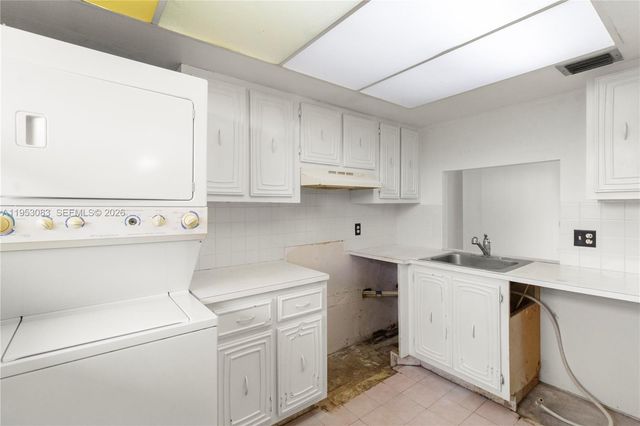 117 Royal Park Dr 3H, Oakland Park, FL 33309