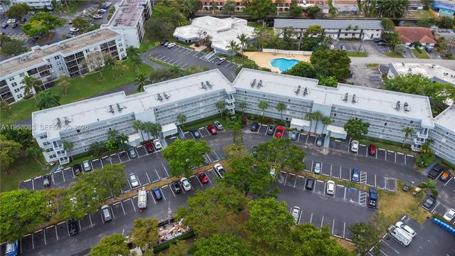 117 Royal Park Dr 3H, Oakland Park, FL 33309