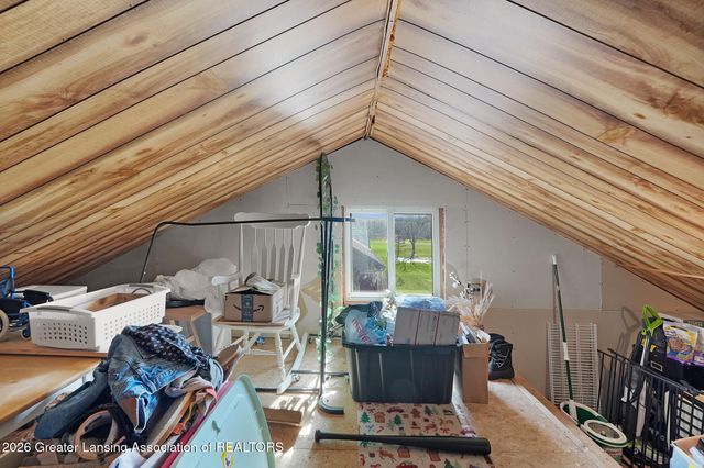 9604 Island Highway, Eaton Rapids, MI 48827