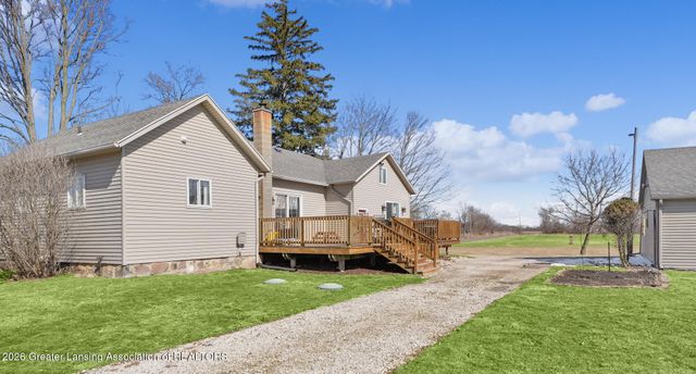 9604 Island Highway, Eaton Rapids, MI 48827