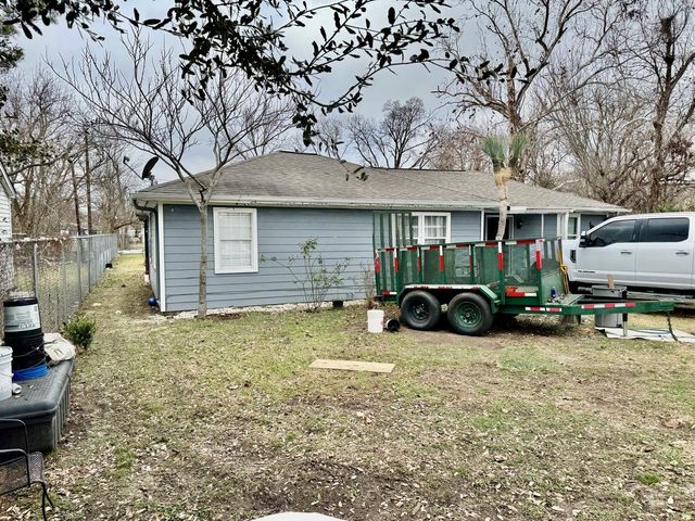 4511 Majestic Street, Houston, TX 77026