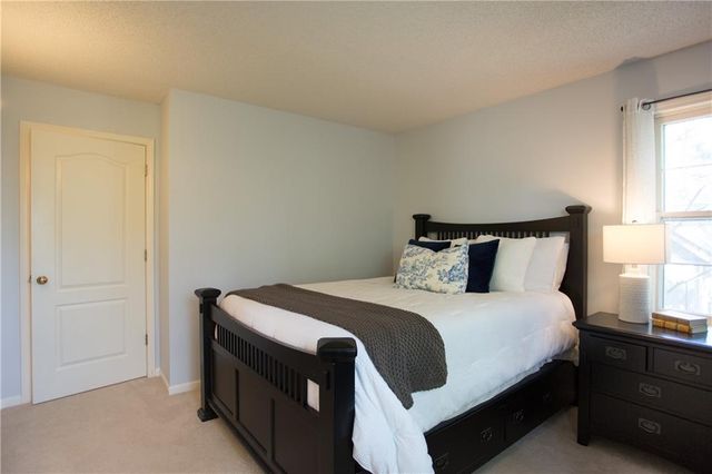 10803 W 132nd Terrace, Overland Park, KS 66213