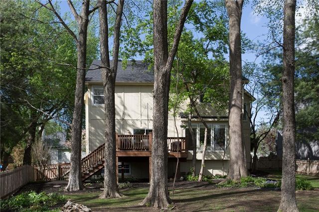 10803 W 132nd Terrace, Overland Park, KS 66213