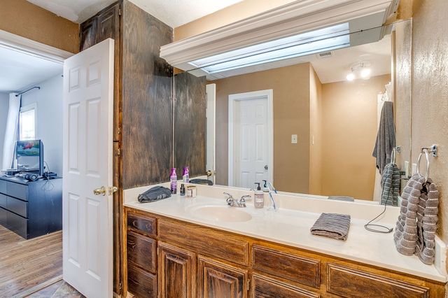 3224 Cockrell Avenue, Fort Worth, TX 76109