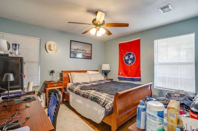 3224 Cockrell Avenue, Fort Worth, TX 76109