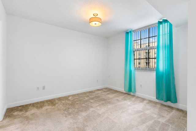 610 CLEMATIS Street 527, West Palm Beach, FL 33401