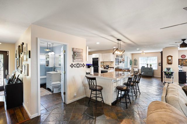 552 Private Road 3310, Clarksville, AR 72830