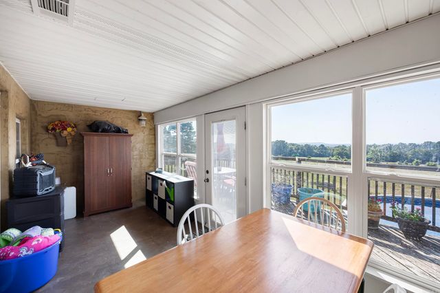 552 Private Road 3310, Clarksville, AR 72830